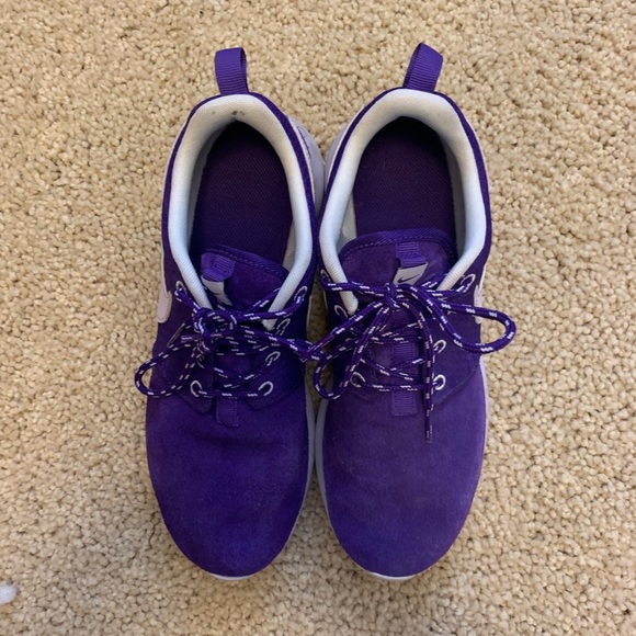 Nike Roshe - Picture 1 of 3
